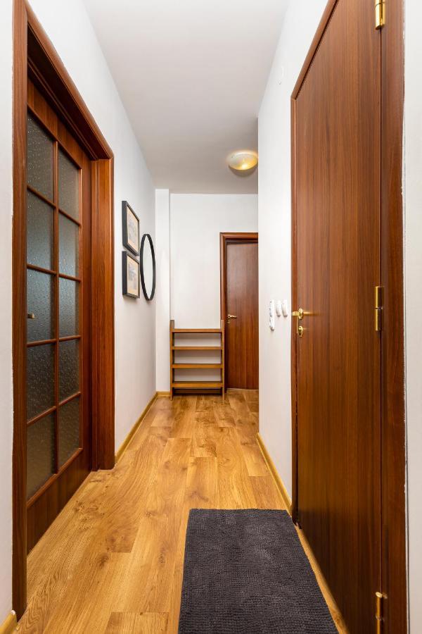The Walnut 2Bd Apartment Plovdiv Exterior photo
